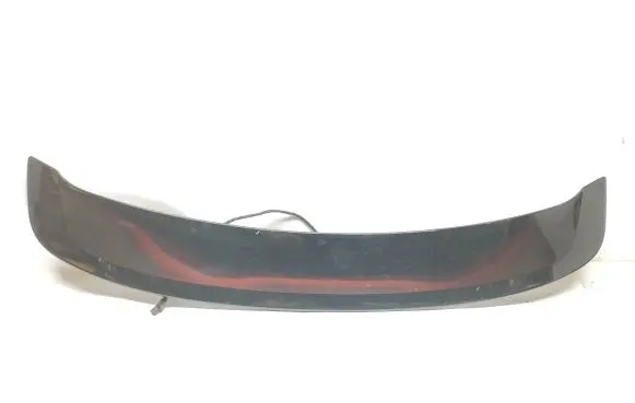 Tailgate/trunk spoiler
