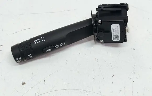 Buick Encore I Indicator stalk 84514420