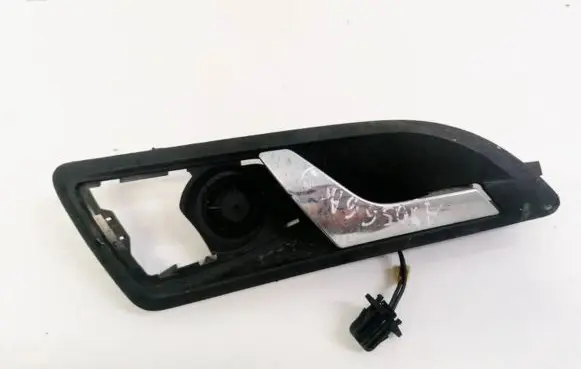 Skoda Octavia Mk2 (1Z) Rear door interior handle 1Z0839248