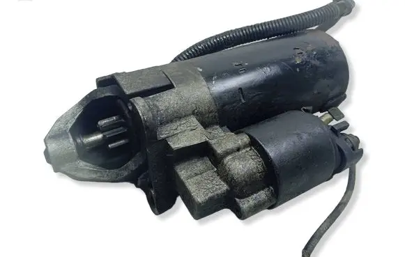Volkswagen PASSAT B5.5 Starter motor 1005831142KASACJA 1005831142