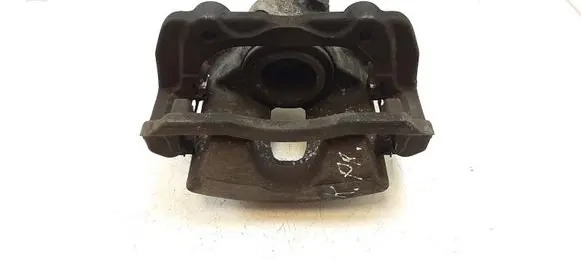 Mercedes-Benz C W204 Front brake caliper