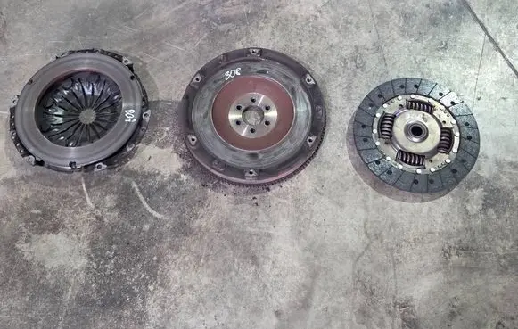 Peugeot 308 Clutch set kit 3082634130 210826