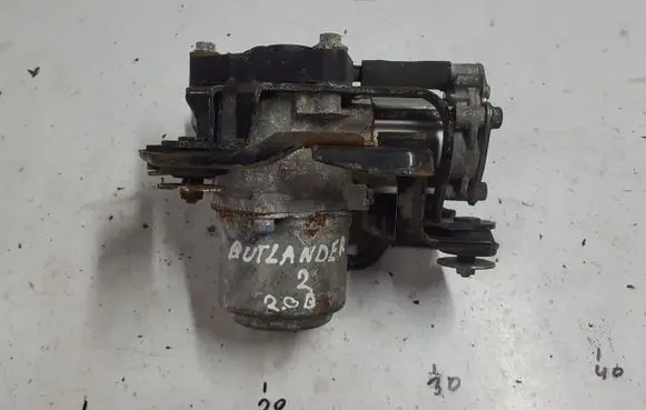 Mitsubishi Outlander Vacuum pump