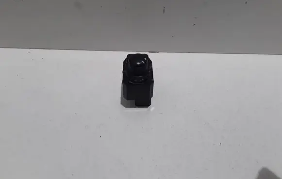 Suzuki Grand Vitara II Wing mirror switch 62J003057T