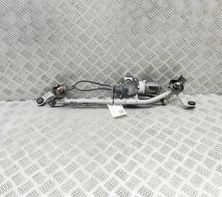 Mitsubishi L200 Front wiper linkage and motor 8251A074 8250A789