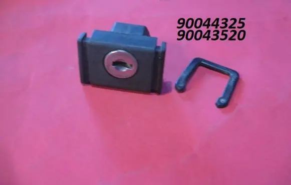 Opel Rekord E2 Glove box lock 90044325 90043520