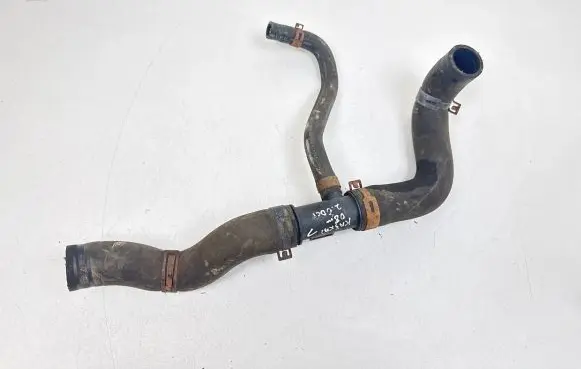Engine coolant pipe/hose