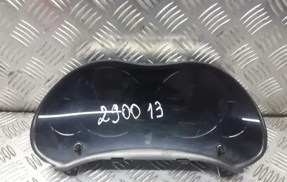 Toyota Avensis T250 Speedometer (instrument cluster) 8380005580H
