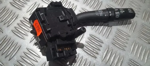 Renault Vel Satis Indicator stalk 8200002461