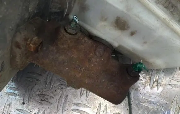 Renault Scenic I Master brake cylinder