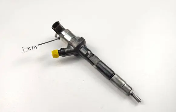 Mazda 6 Fuel injector RGC9457