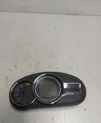 Renault Megane III Speedometer (instrument cluster) 248100342R A2C53258659 A2C53363614