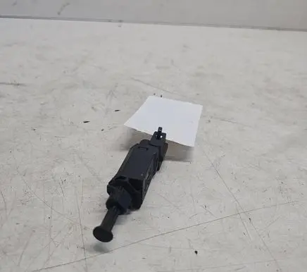 Volkswagen Golf IV Brake pedal sensor switch 927189D