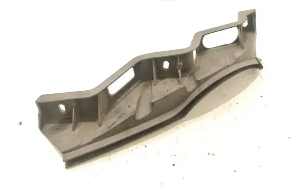 Volkswagen PASSAT B6 Front bumper mounting bracket 3C0807890