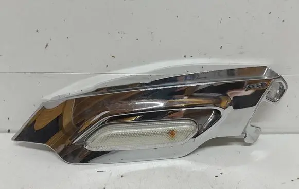 Mini Cooper Countryman R60 Front fender indicator light 9802607
