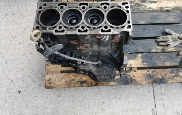 Opel Antara Engine block 