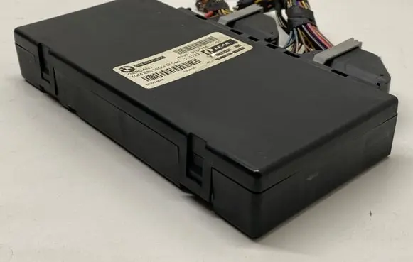 BMW 5 E60 E61 Comfort/convenience module 239943 532256848 9157155