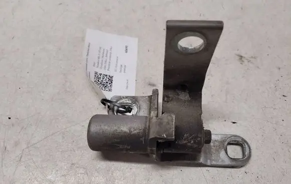 Ford Mondeo MK IV Front door upper hinge
