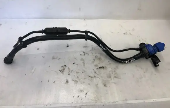 Opel Grandland X AdBlue Liquid refill tube P1009296