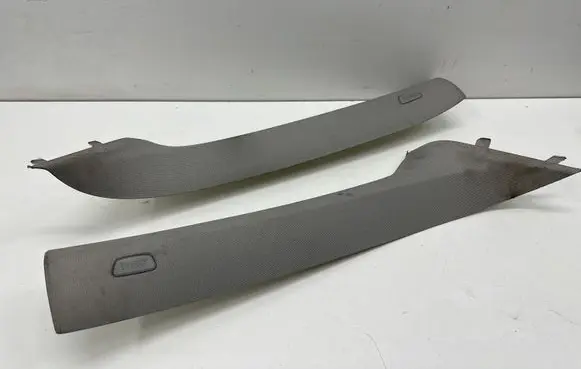 BMW X1 F48 F49 (A) pillar trim 7402607 7402608