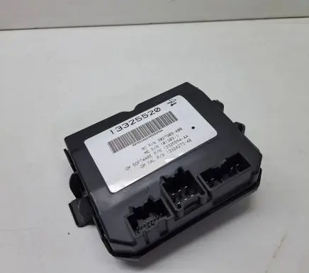 Opel Insignia A Tailgate/trunk control unit/module 13325520 3027909A00 10330314AA