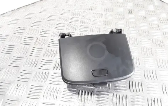 Chevrolet Captiva Dashboard storage box/compartment 