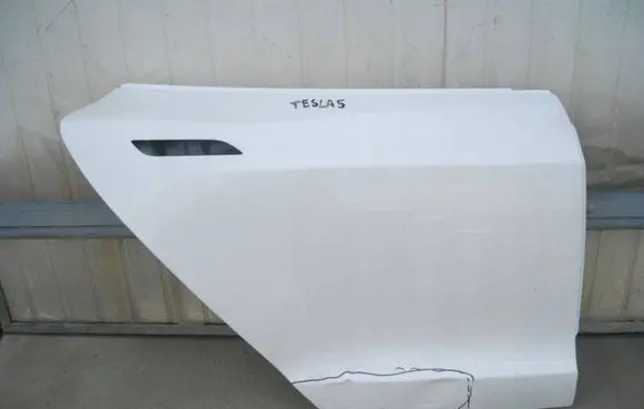 Tesla Model S Rear door
