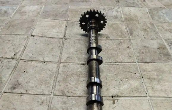 Subaru Forester SH Camshaft H626