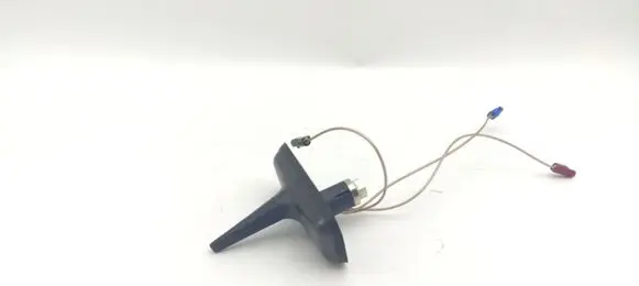 Mercedes-Benz ML W163 Aerial GPS antenna A1638201575