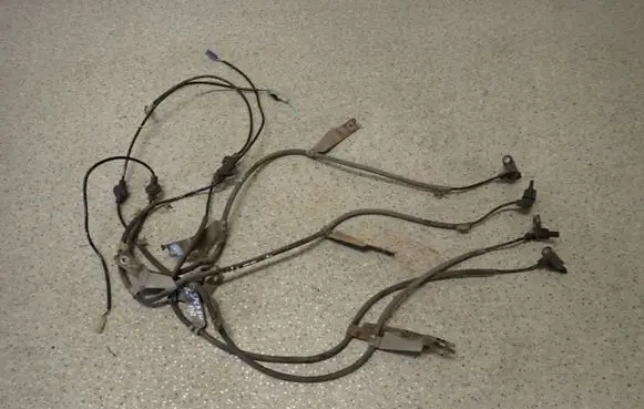 Suzuki Splash ABS wheel speed sensor