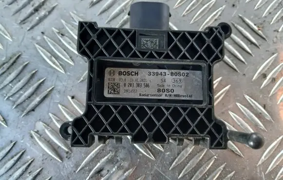Suzuki Swift III Distronic sensor radar 3394380S02 39R14557 0203303506