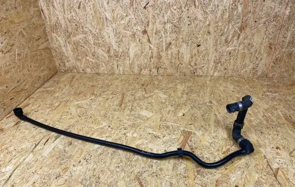 Mercedes-Benz C W205 Engine coolant pipe/hose A2055002500