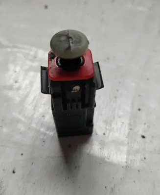 Saab 9-3 Ver2 Brake pedal sensor switch 55701395