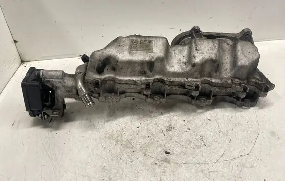 Mercedes-Benz A W168 Intake manifold A6400901537 70002927