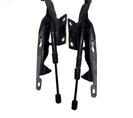 Volvo V60 Engine bonnet/hood hinges 31385813 31385812