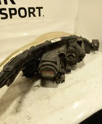 Mazda 5 Headlight/headlamp 1180002A011A P7705L