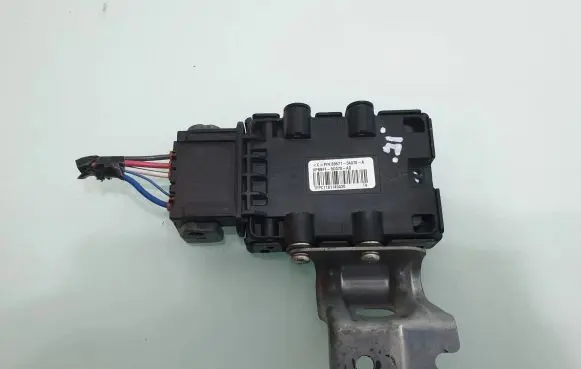 Lexus GS 250 350 300H 450H Fuel injection pump control unit/module 8957134070A
