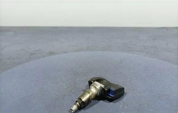 KIA Optima Tire pressure sensor 529331J000