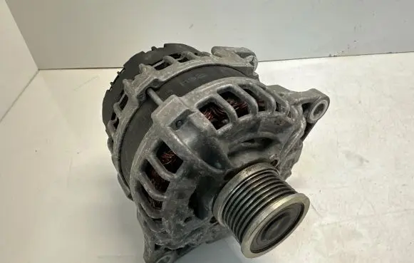 Iveco Daily 6th gen Generator/alternator 5802266117