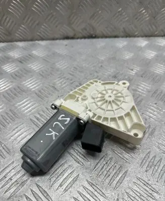 Mercedes-Benz SLK R172 Front door window regulator motor A2078200542 06084285