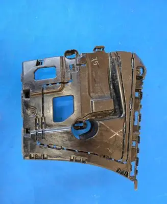BMW 4 F32 F33 Rear bumper mounting bracket 7428732