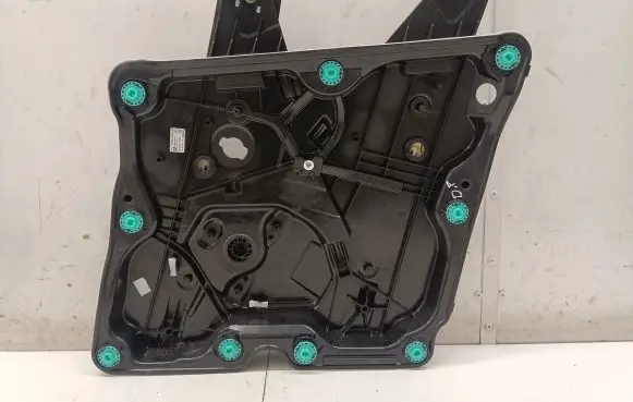Volkswagen Golf VIII Front window lifting mechanism without motor 5H0837402E