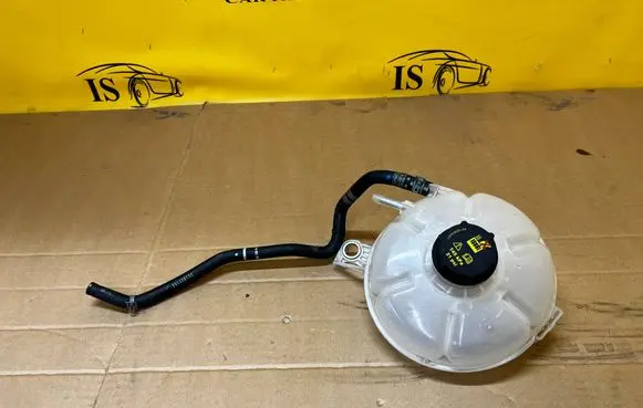 Ford Escape IV Coolant expansion tank/reservoir LX61-8A080-GC LX618A080GC