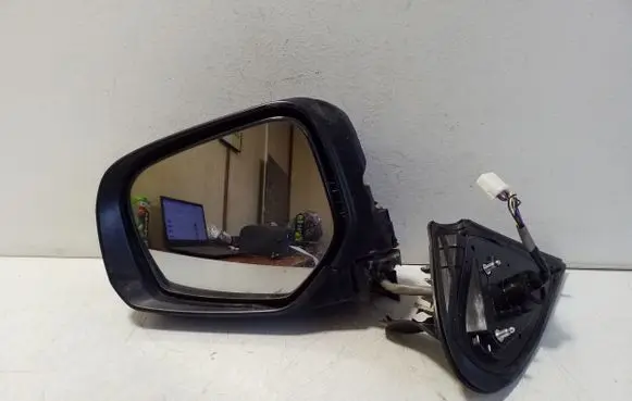 Mitsubishi L200 Front door electric wing mirror E11046848