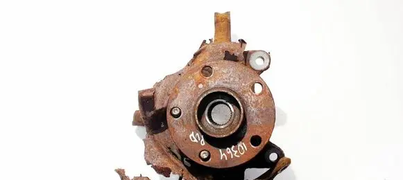 Toyota Avensis T270 Front wheel hub
