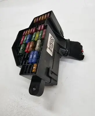 Audi A3 S3 A3 Sportback 8P Fuse module 17100504227
