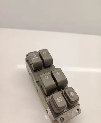 SsangYong Korando Electric window control switch 202009207