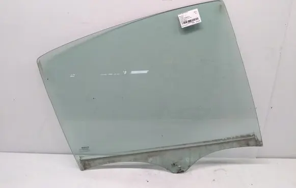 Renault Laguna II Rear door window glass