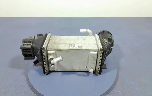 Volkswagen T-Roc Intercooler radiator 04E145785S