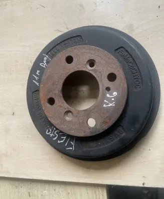 Ford Fiesta Drum brake (rear) 8V511113A